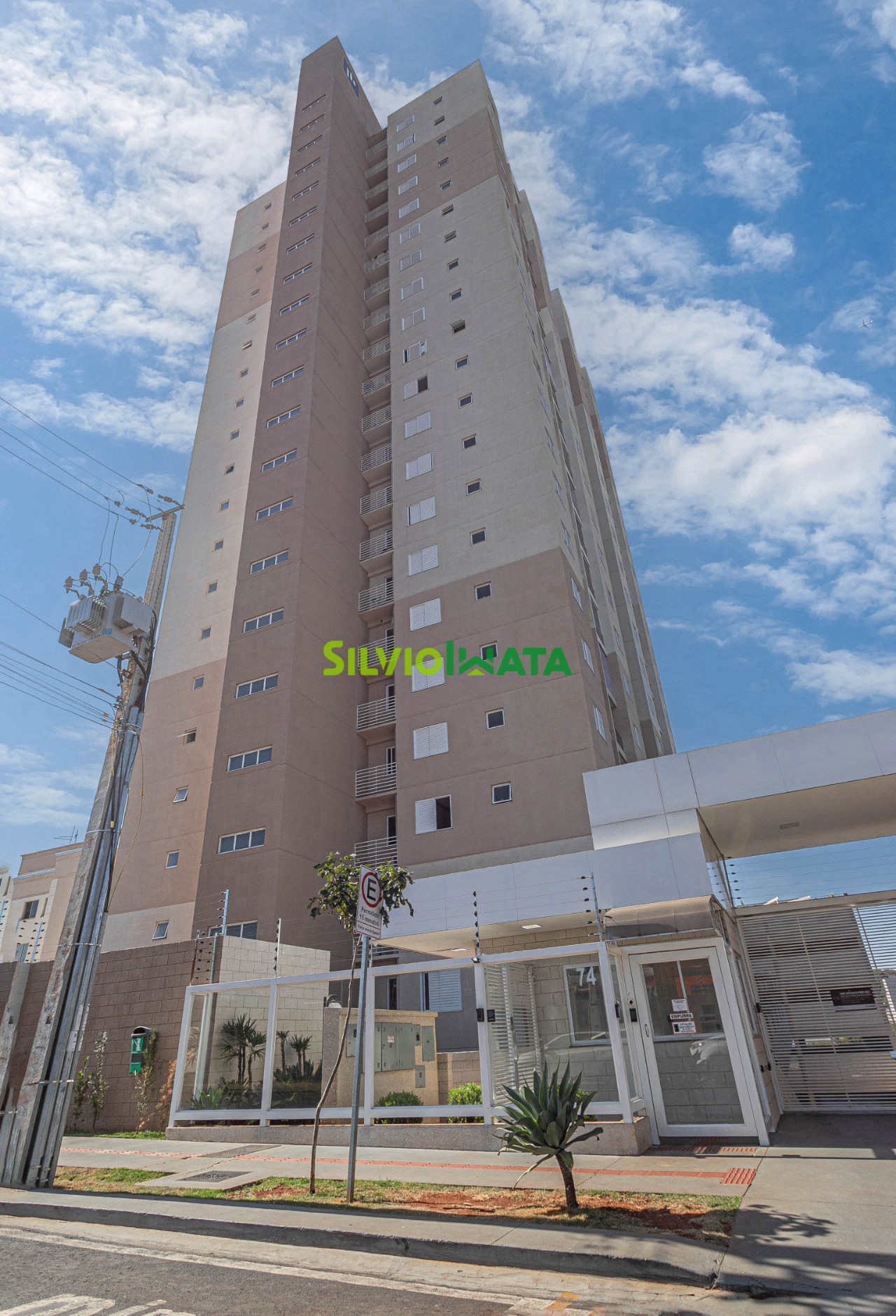 Apartamento para alugar em Vila Marumby, Maringá — Portal Chave Fácil