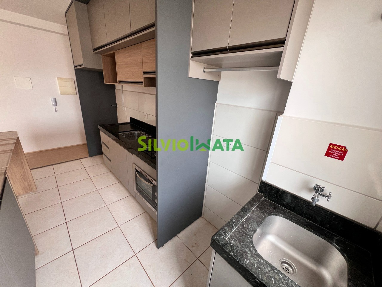 Apartamento à venda em Chácaras Aeroporto, Maringá — Portal Chave Fácil
