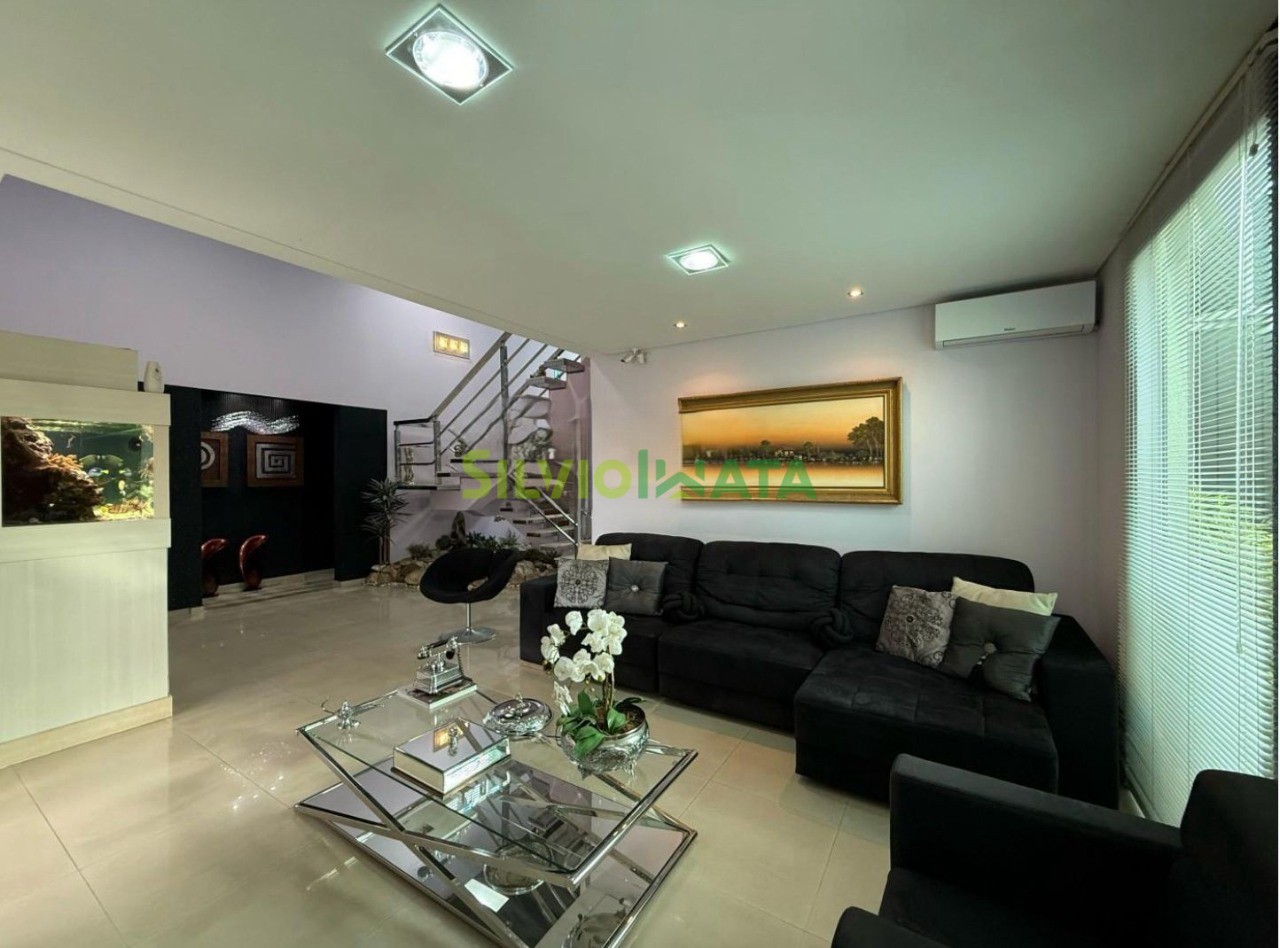Casa à venda em Jardim Ipanema, Maringá — Portal Chave Fácil