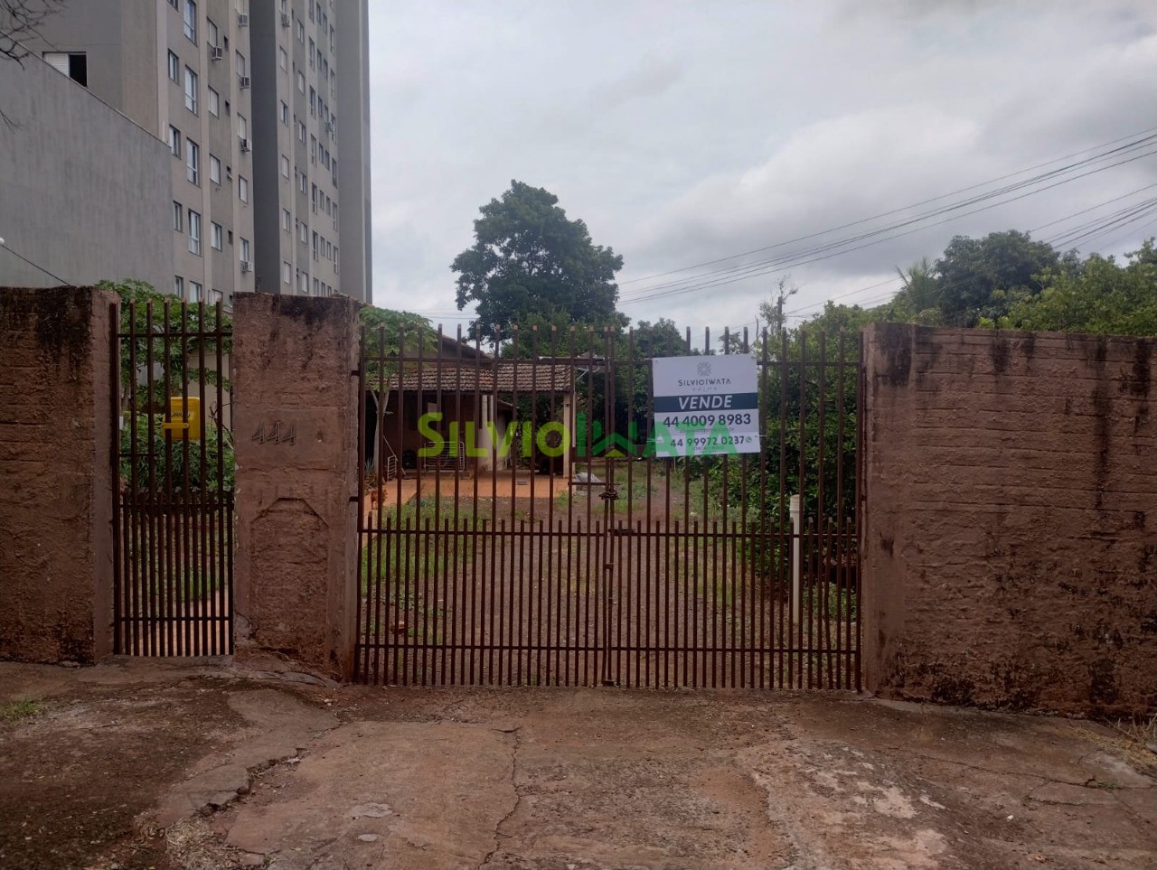 Terreno/Área à venda em Zona 06, Maringá — Portal Chave Fácil