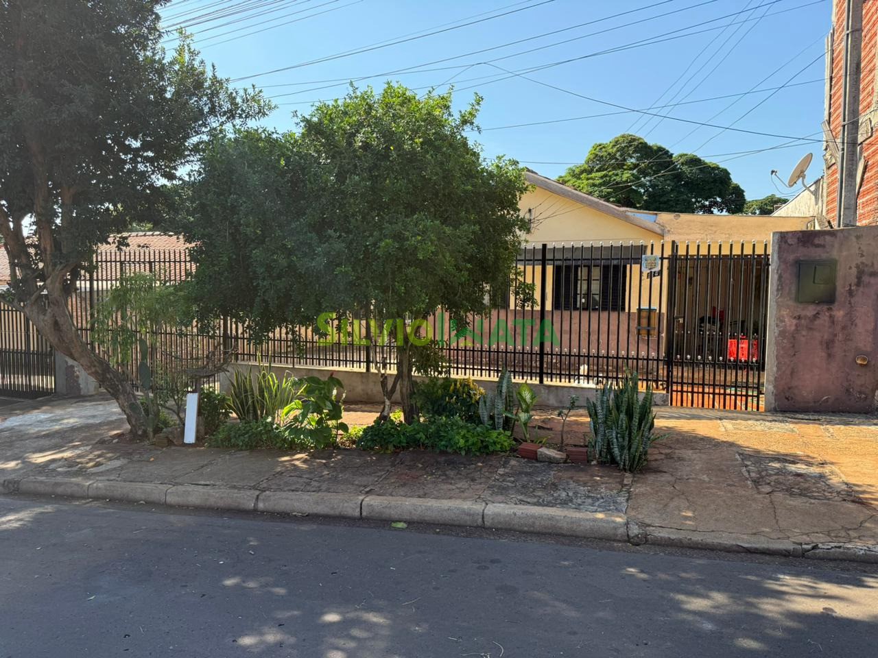 Casa à venda em Conjunto Residencial Branca Vieira, Maringá — Portal Chave Fácil