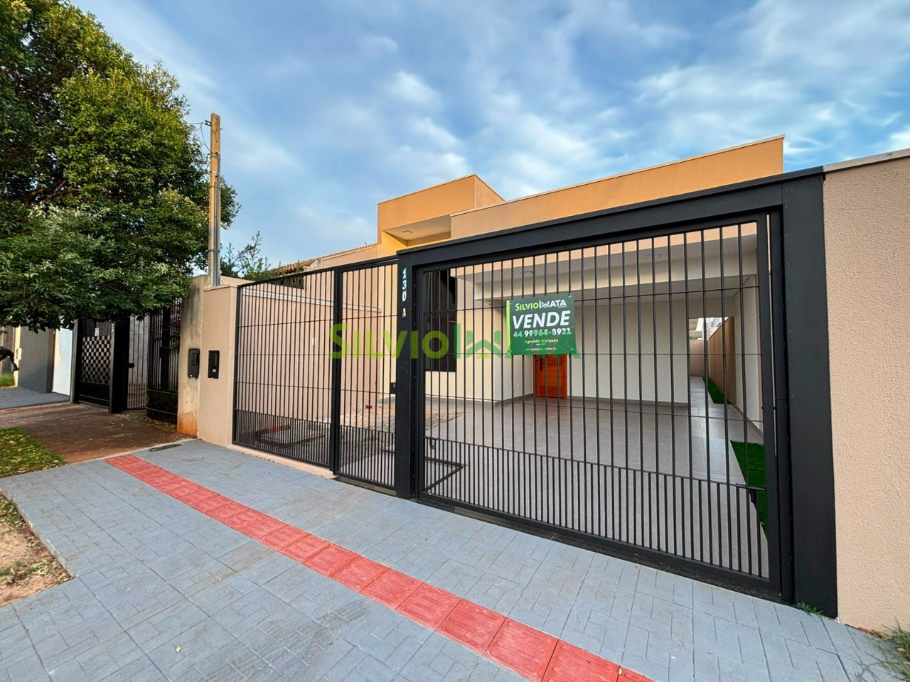 Casa à venda em Jardim Oriental, Maringá — Portal Chave Fácil