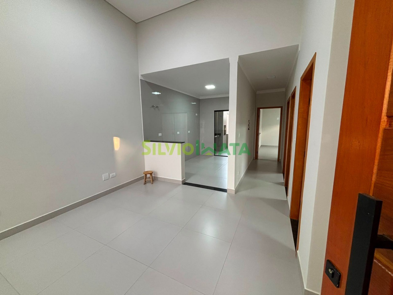Casa à venda em Jardim Oriental, Maringá — Portal Chave Fácil