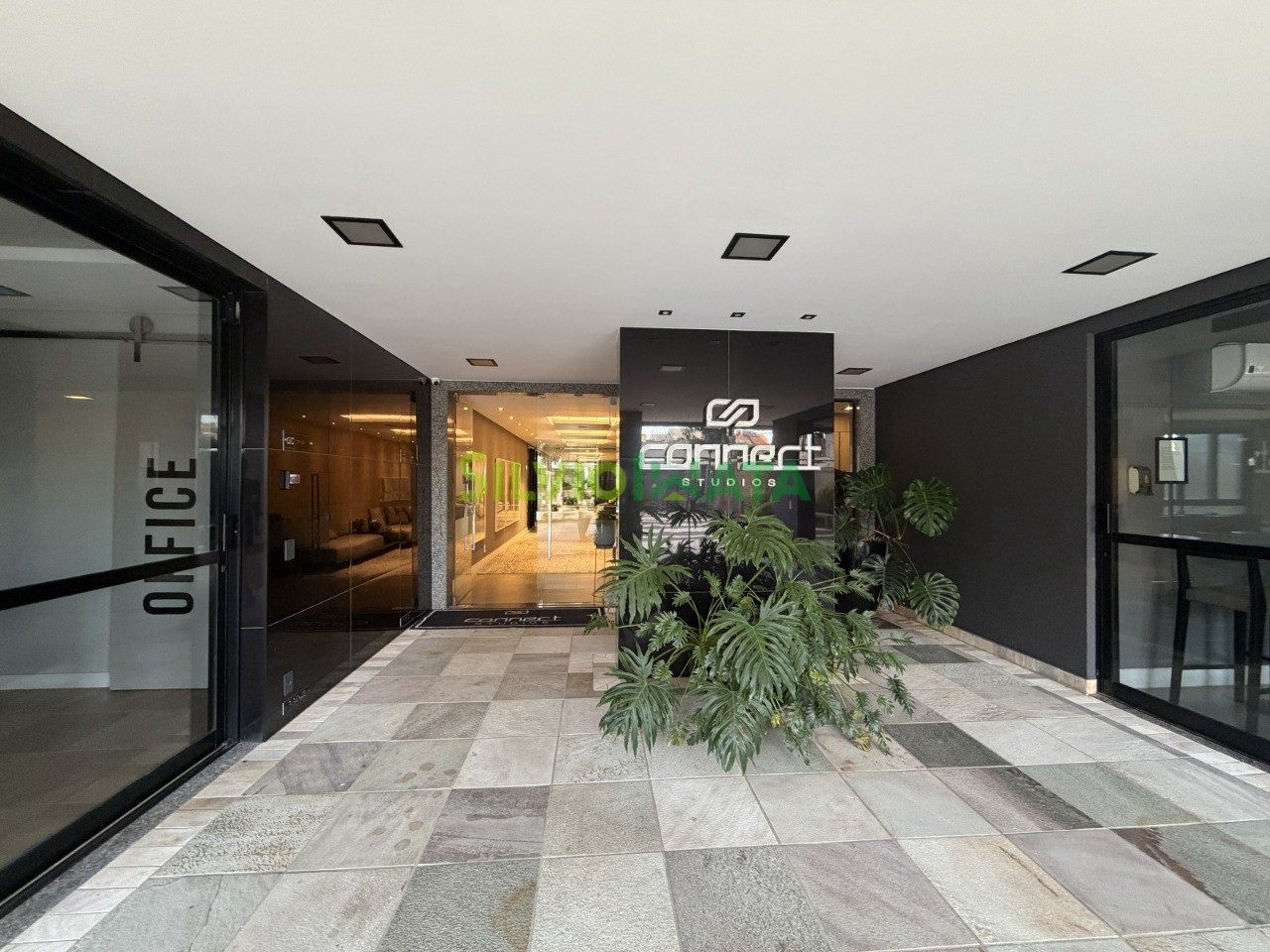 Apartamento à venda em Zona 08, Maringá — Portal Chave Fácil