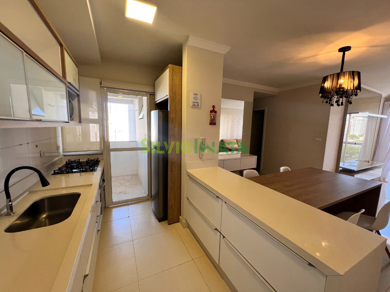 Apartamento para alugar em Zona 07, Maringá — Portal Chave Fácil
