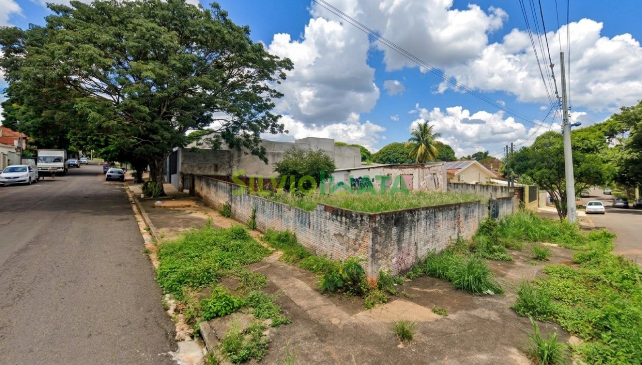 Terreno/Área à venda em Parque Das Bandeiras, Maringá — Portal Chave Fácil