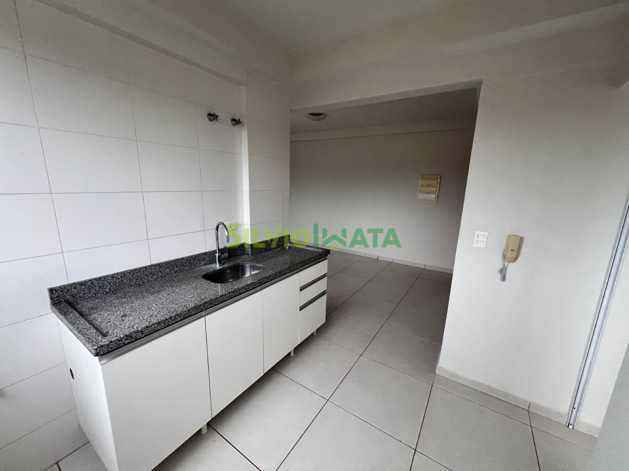 Apartamento para alugar em Jardim São Silvestre, Maringá — Portal Chave Fácil