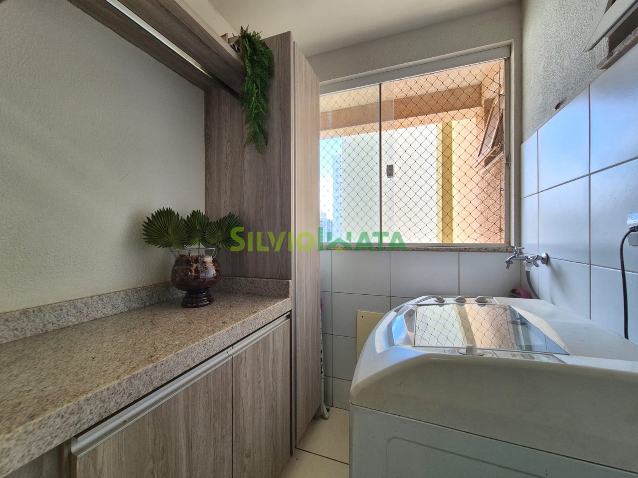 Apartamento à venda em Vila Cleópatra, Maringá — Portal Chave Fácil