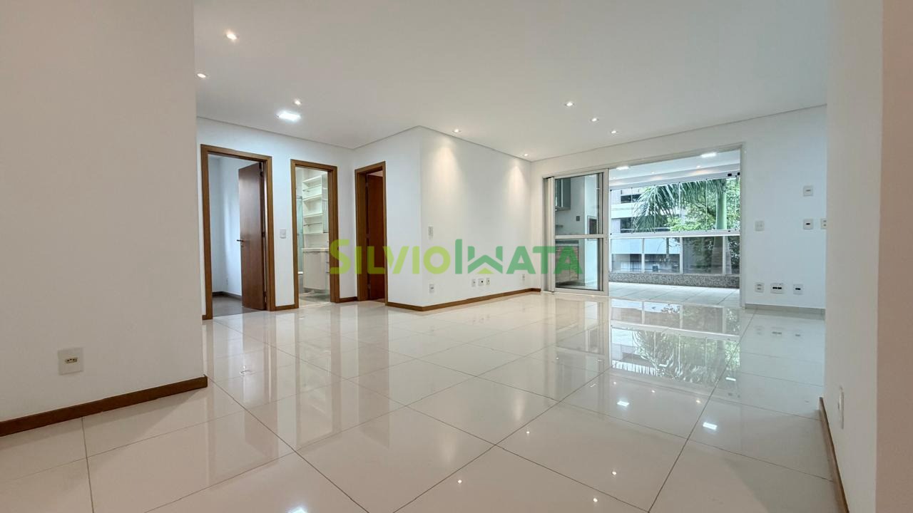 Apartamento à venda em Zona 03, Maringá — Portal Chave Fácil