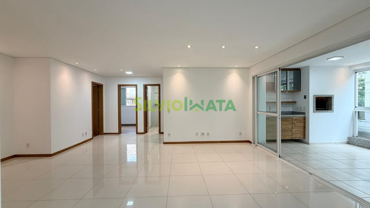 Apartamento à venda em Zona 03, Maringá — Portal Chave Fácil