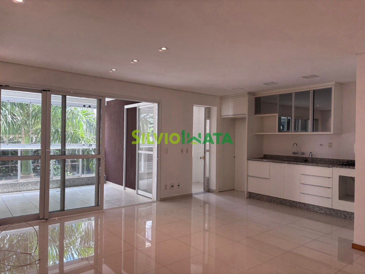 Apartamento à venda em Zona 03, Maringá — Portal Chave Fácil