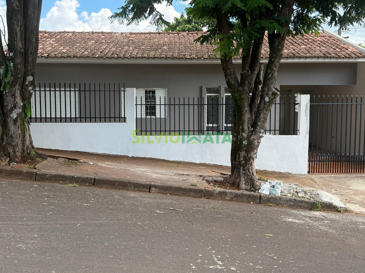 Casa à venda em Parque Das Laranjeiras, Maringá — Portal Chave Fácil