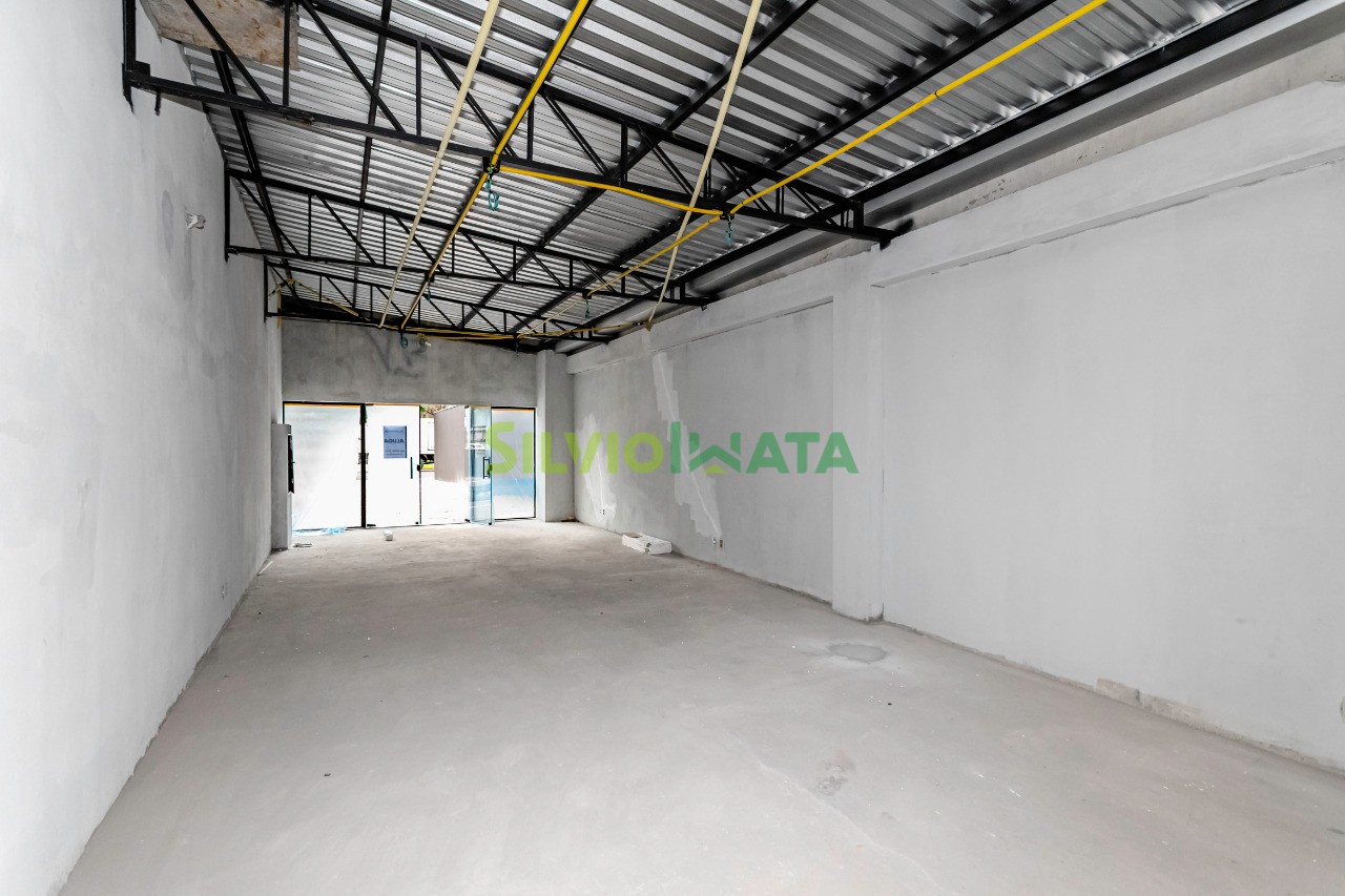 Comercial para alugar em Zona 07, Maringá — Portal Chave Fácil