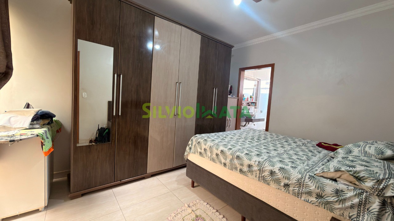 Casa à venda em Zona 05, Maringá — Portal Chave Fácil