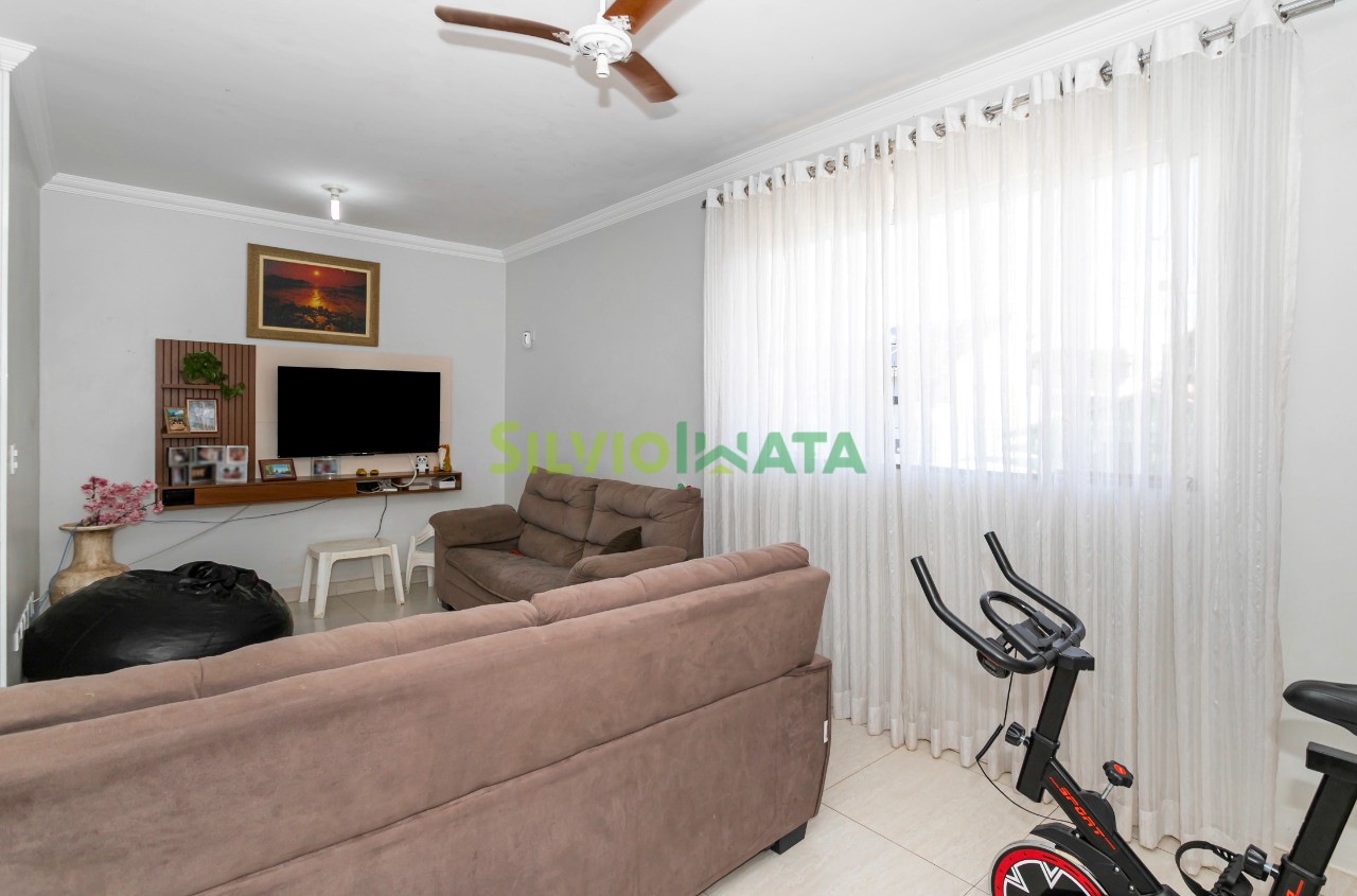 Casa à venda em Zona 05, Maringá — Portal Chave Fácil