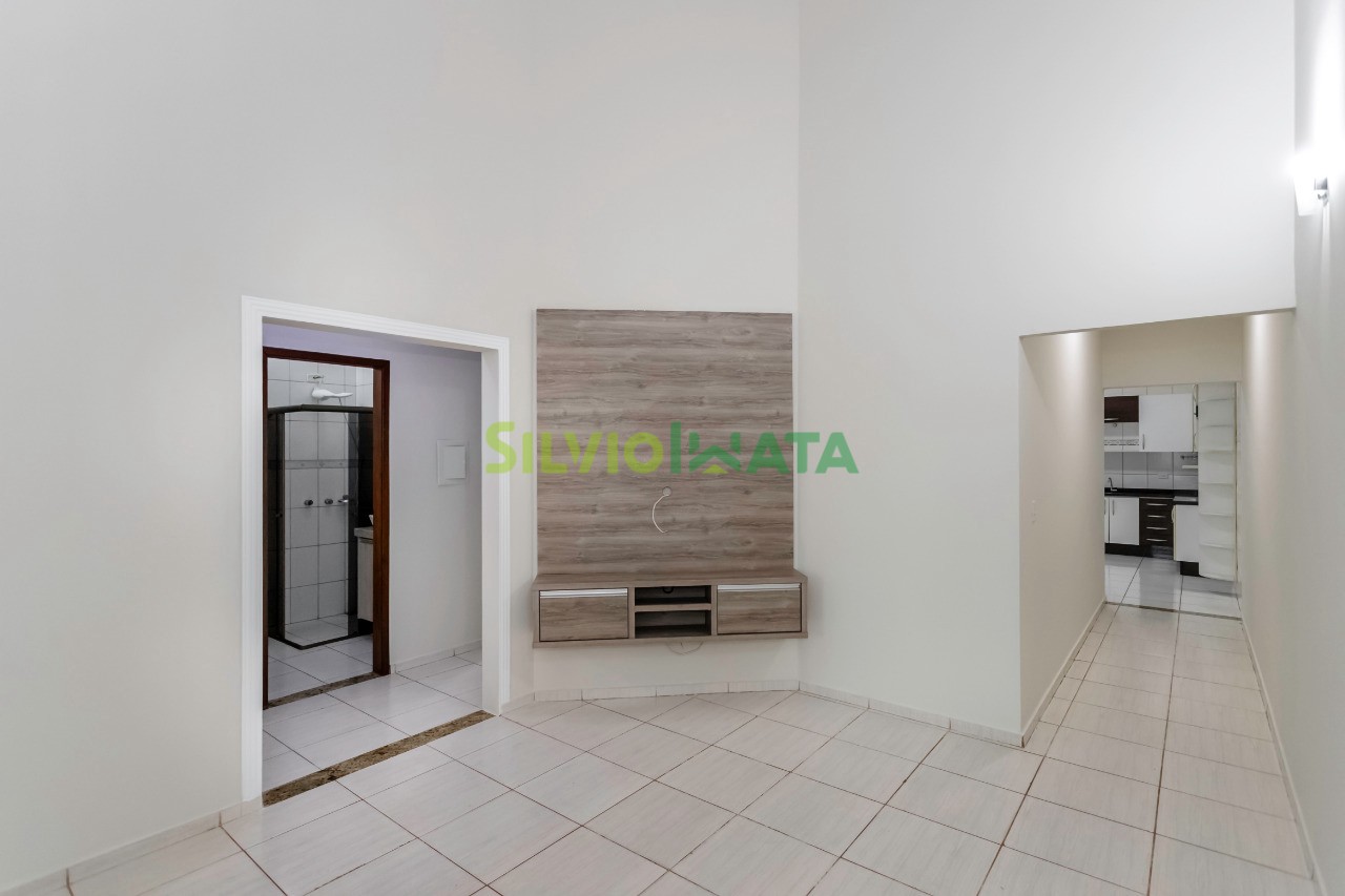 Casa para alugar em Jardim Iguaçu, Maringá — Portal Chave Fácil