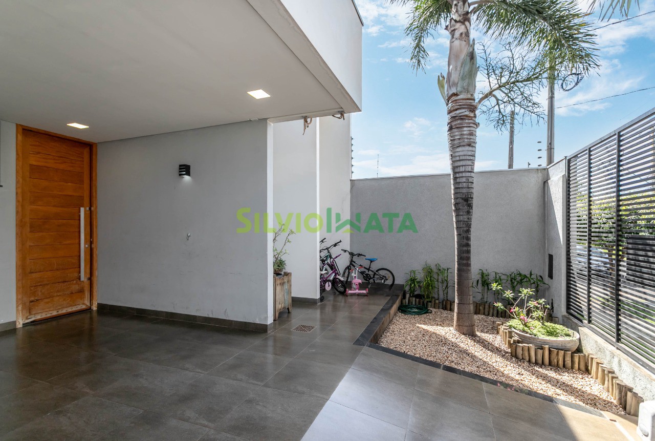 Casa à venda em Jardim Oriental, Maringá — Portal Chave Fácil