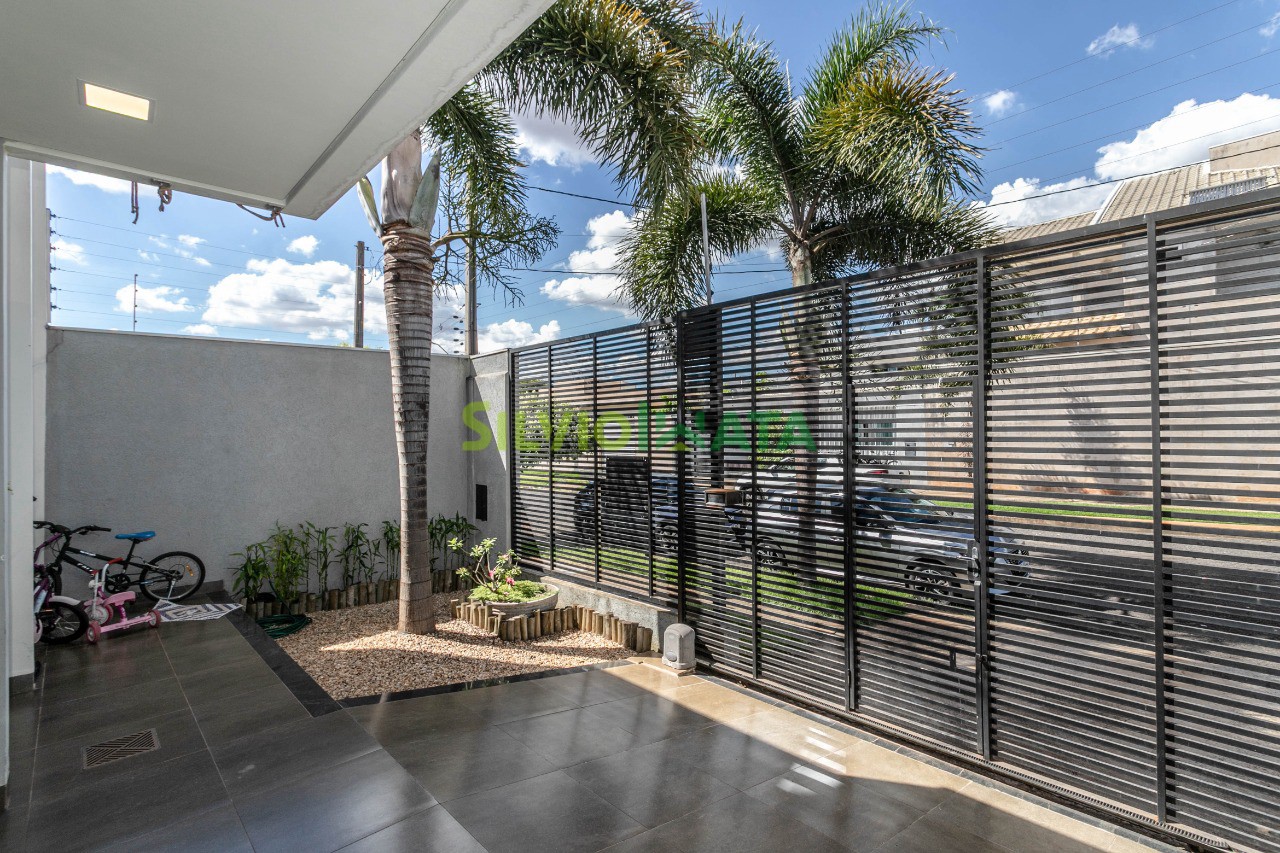 Casa à venda em Jardim Oriental, Maringá — Portal Chave Fácil