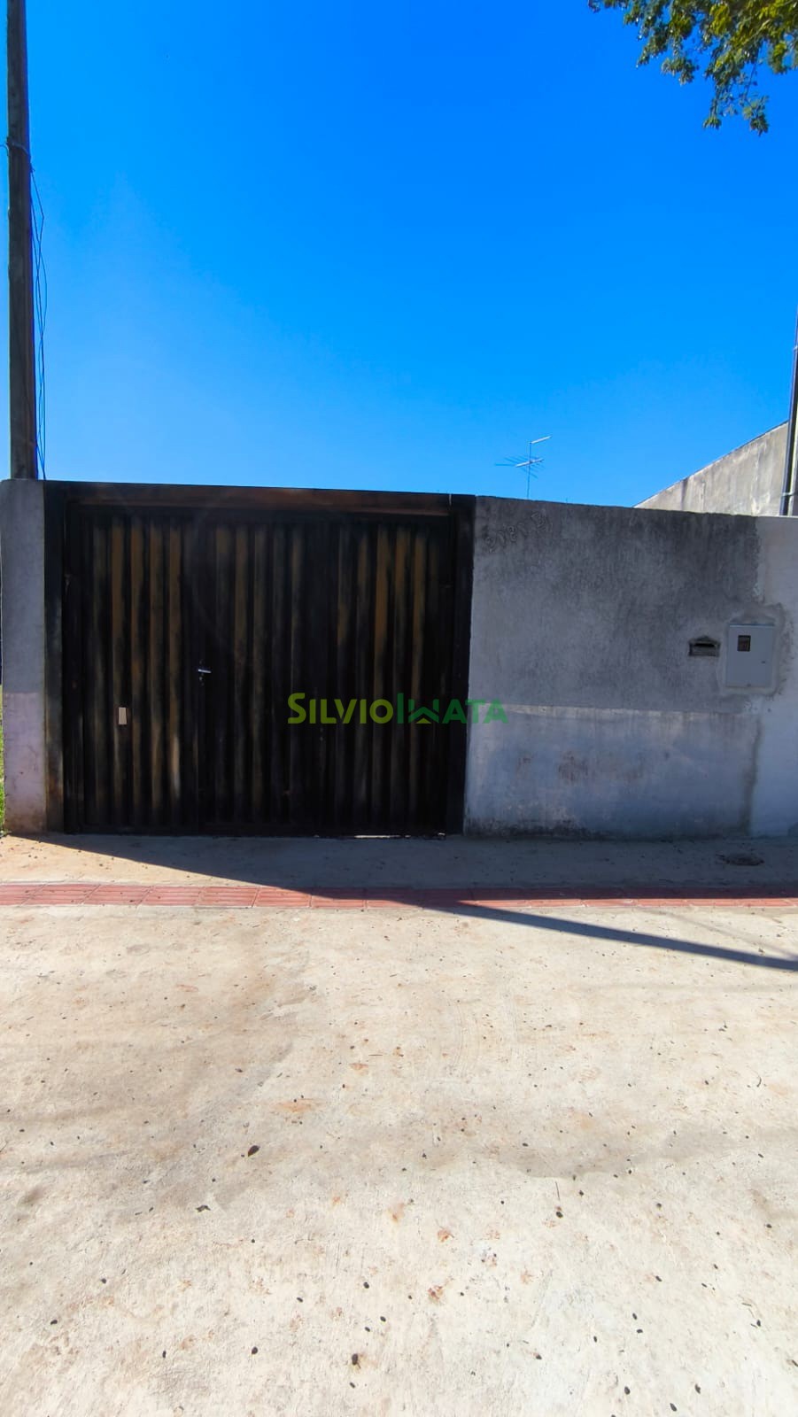 Terreno/Área à venda em Parque Das Grevíleas, Maringá — Portal Chave Fácil