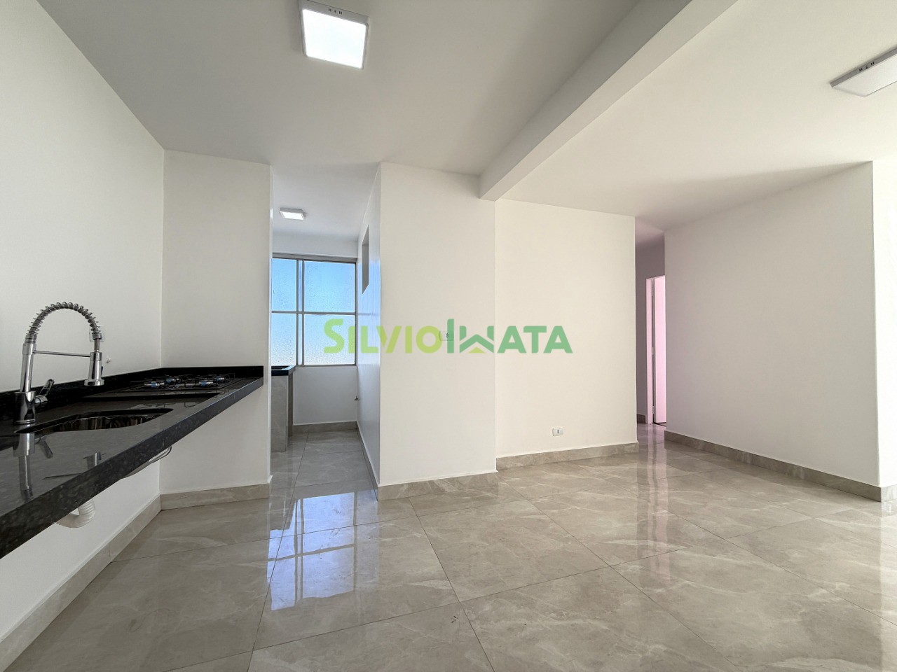 Apartamento à venda em Chácara Paulista, Maringá — Portal Chave Fácil