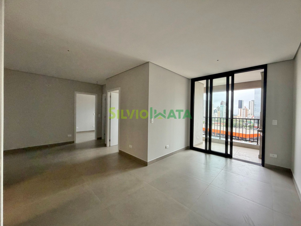 Apartamento à venda em Zona 07, Maringá — Portal Chave Fácil