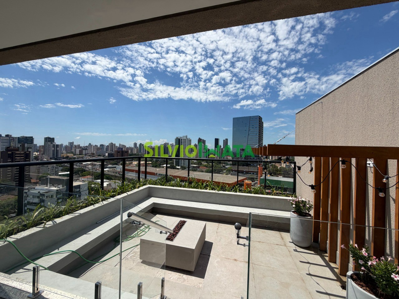 Apartamento a venda no condomínio Atto Sette House Club na Zona 07 - Maringá/PR