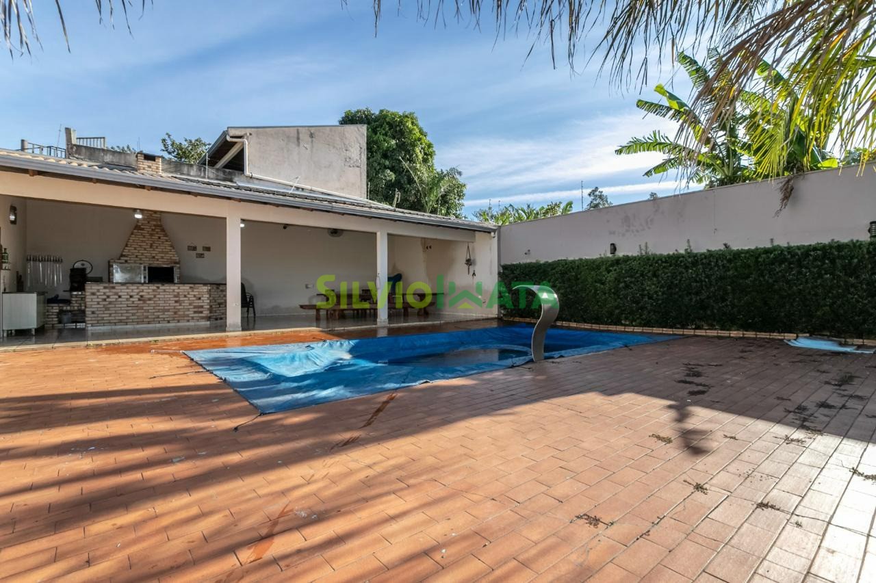 Casa à venda em Loteamento Sumaré, Maringá — Portal Chave Fácil