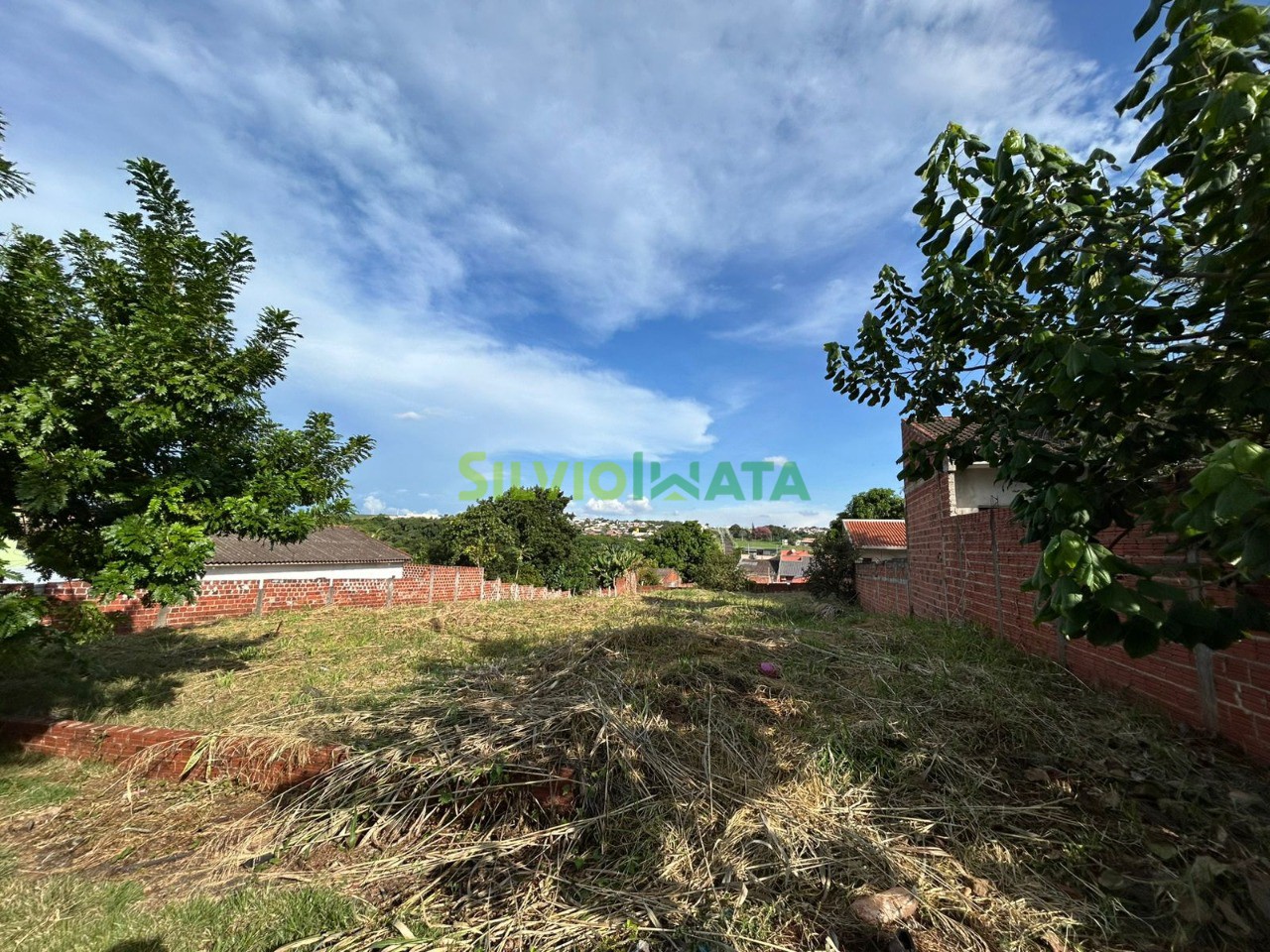 Terreno à venda em Portal Das Torres, Maringá — Portal Chave Fácil