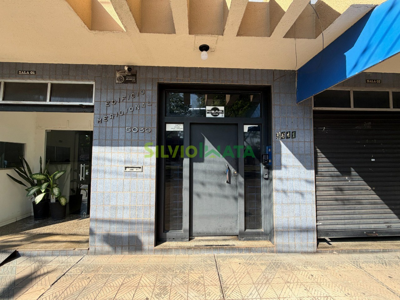 Comercial à venda em Zona 07, Maringá — Portal Chave Fácil