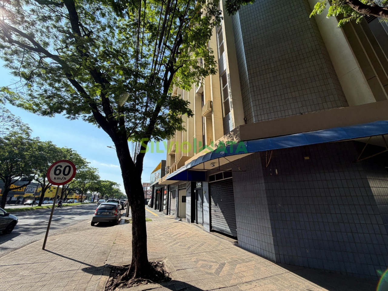 Comercial à venda em Zona 07, Maringá — Portal Chave Fácil
