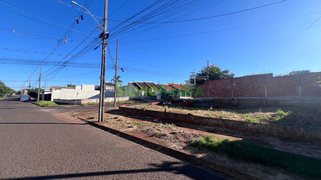 Terreno/Área à venda em Jardim Monte Rei, Maringá — Portal Chave Fácil