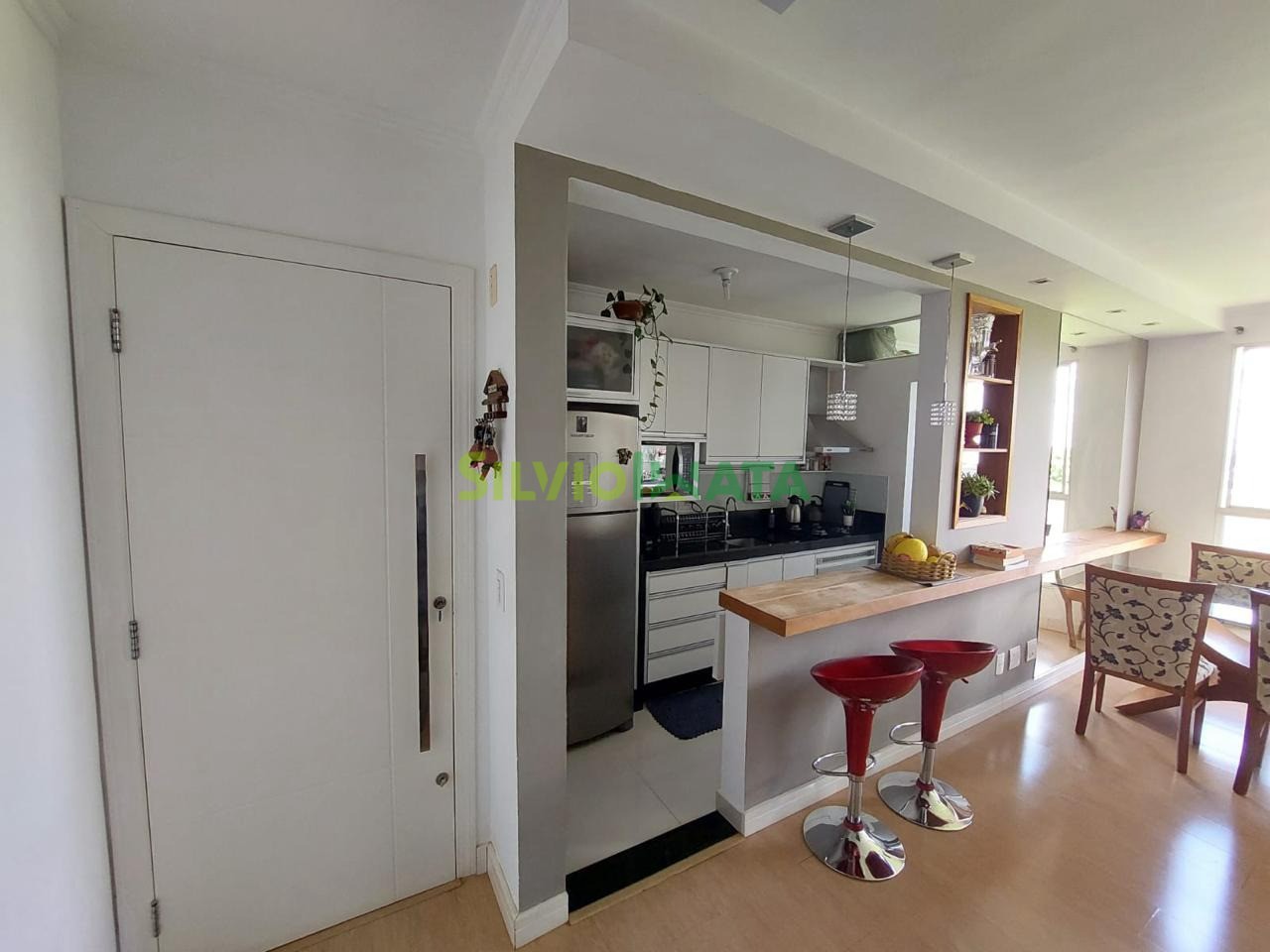 Apartamento à venda em Vila Marumby, Maringá — Portal Chave Fácil