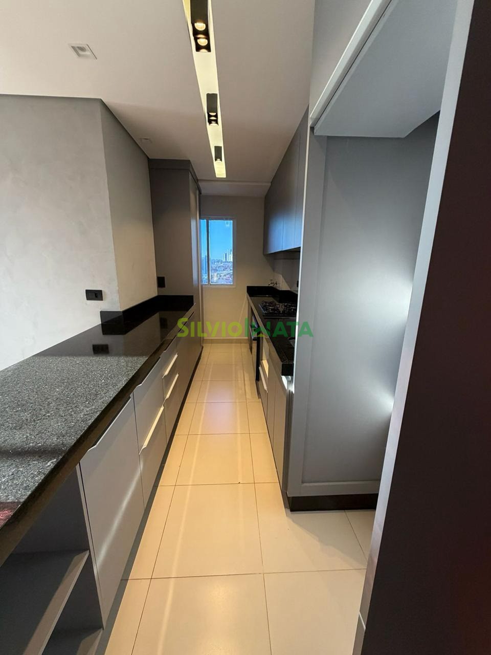 Apartamento à venda em Jardim Ipanema, Maringá — Portal Chave Fácil