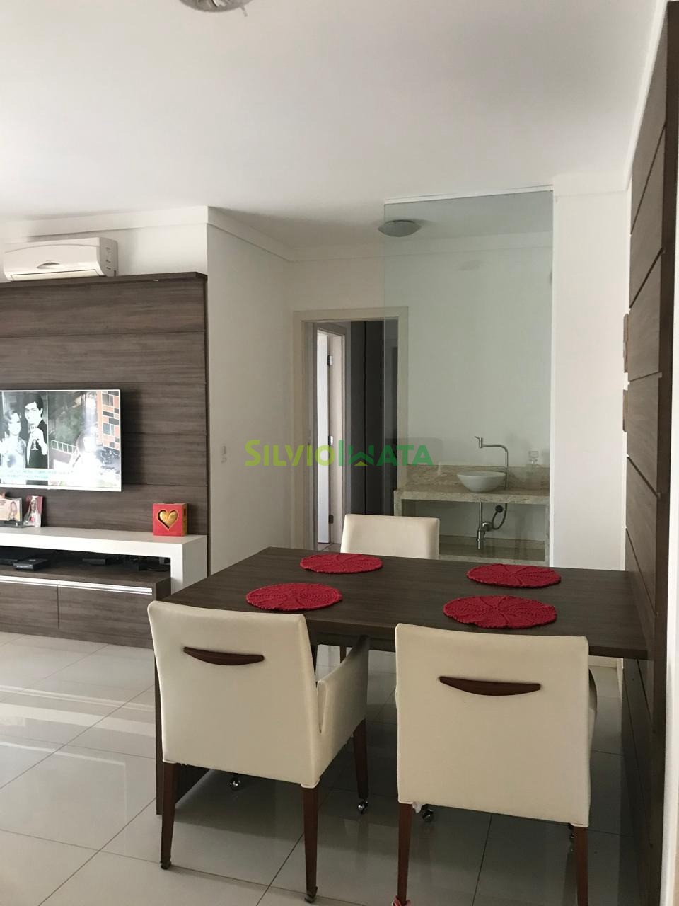 Apartamento à venda em Zona 07, Maringá — Portal Chave Fácil