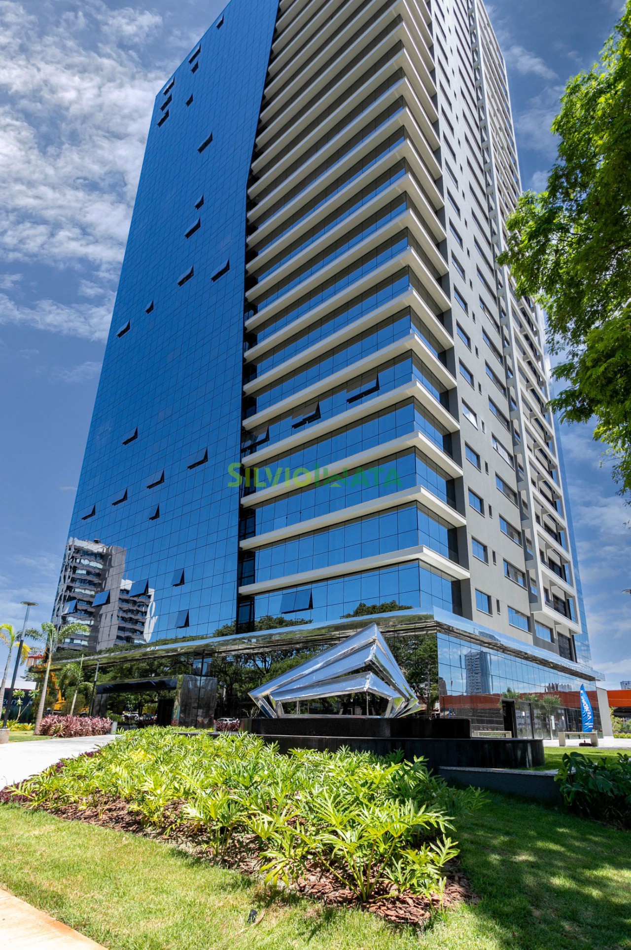 Edifício para alugar em Zona Armazém, Maringá — Portal Chave Fácil