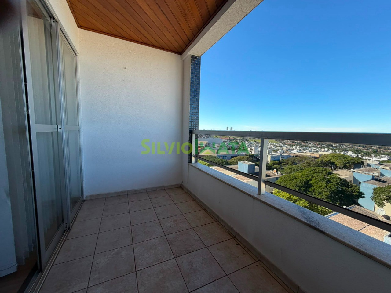 Apartamento à venda em Vila Emília, Maringá — Portal Chave Fácil