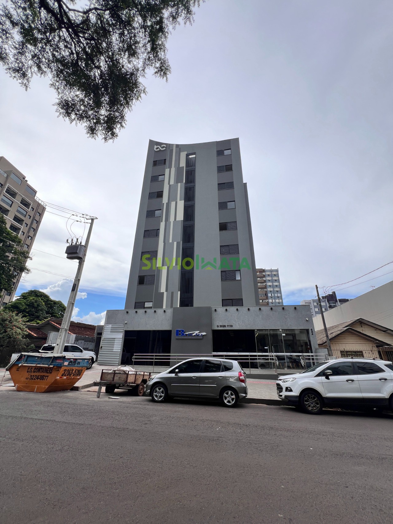 Apartamento para alugar em Zona 07, Maringá — Portal Chave Fácil