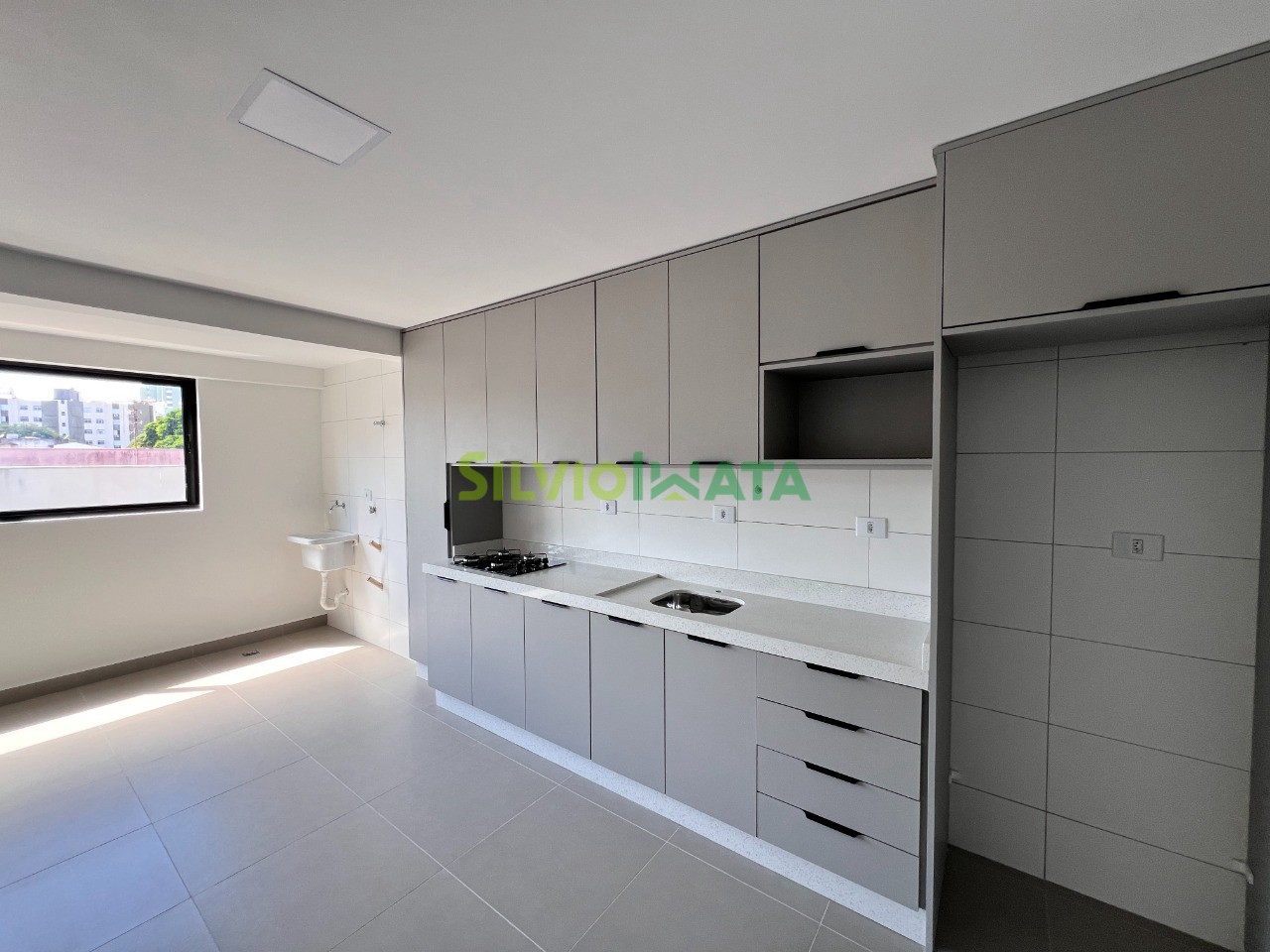 Apartamento para alugar em Zona 07, Maringá — Portal Chave Fácil