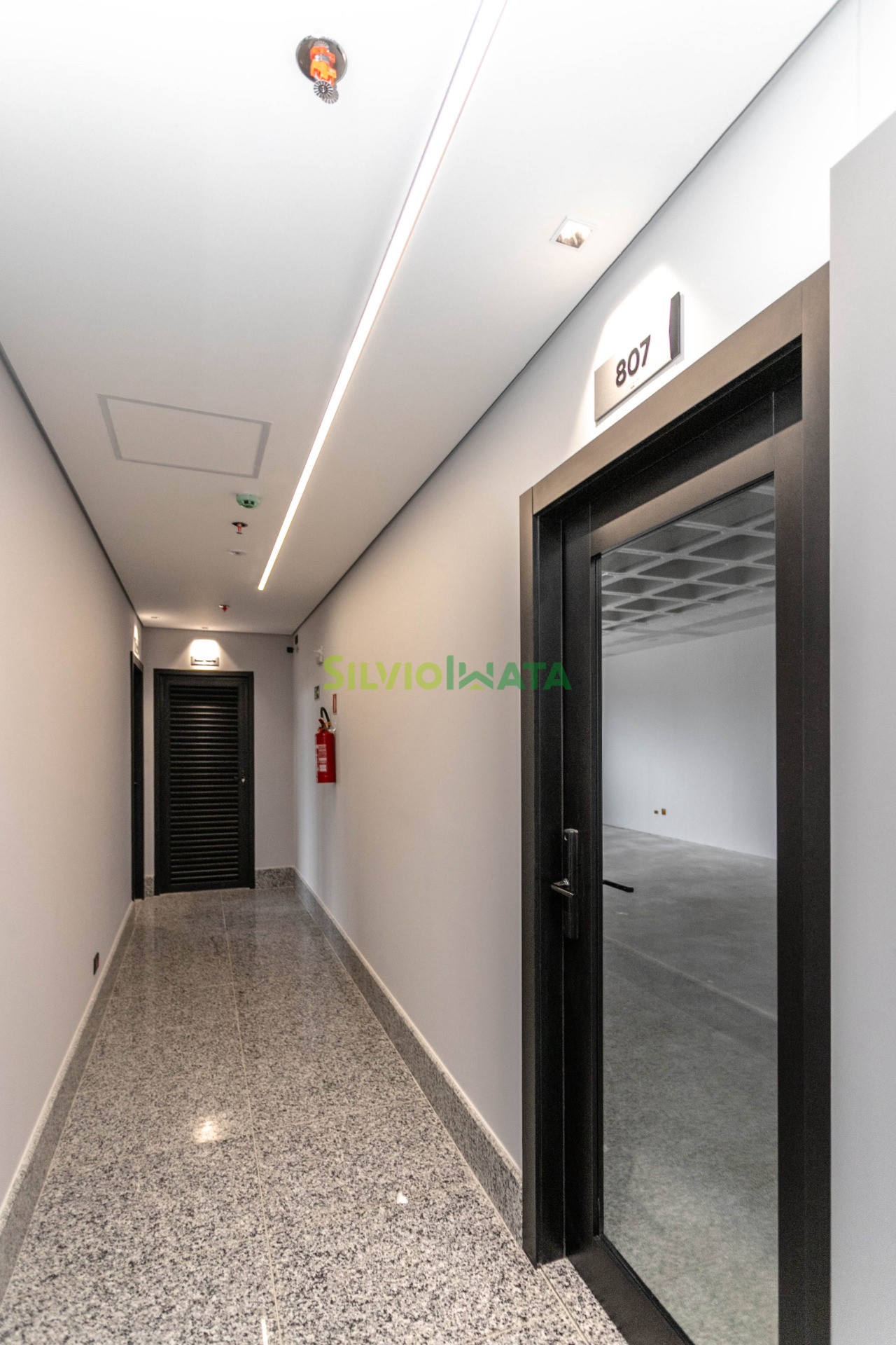 Sala/Conjunto Comercial para alugar em Zona Armazém, Maringá — Portal Chave Fácil