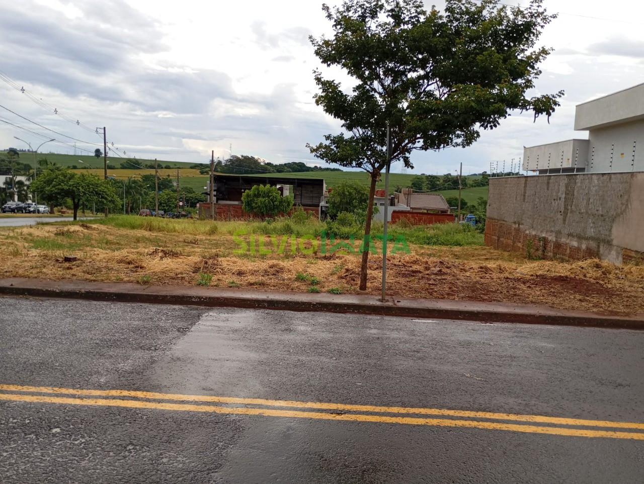Terreno/Área à venda em Jardim Munique, Maringá — Portal Chave Fácil