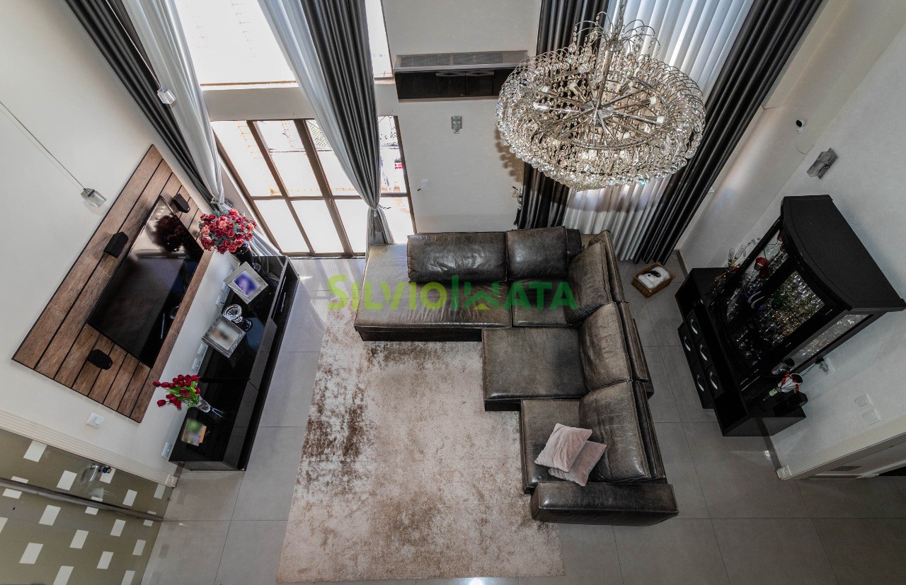 Apartamento duplex à venda por R$ 1.980.000,00 na Zona 01, Maringá-PR