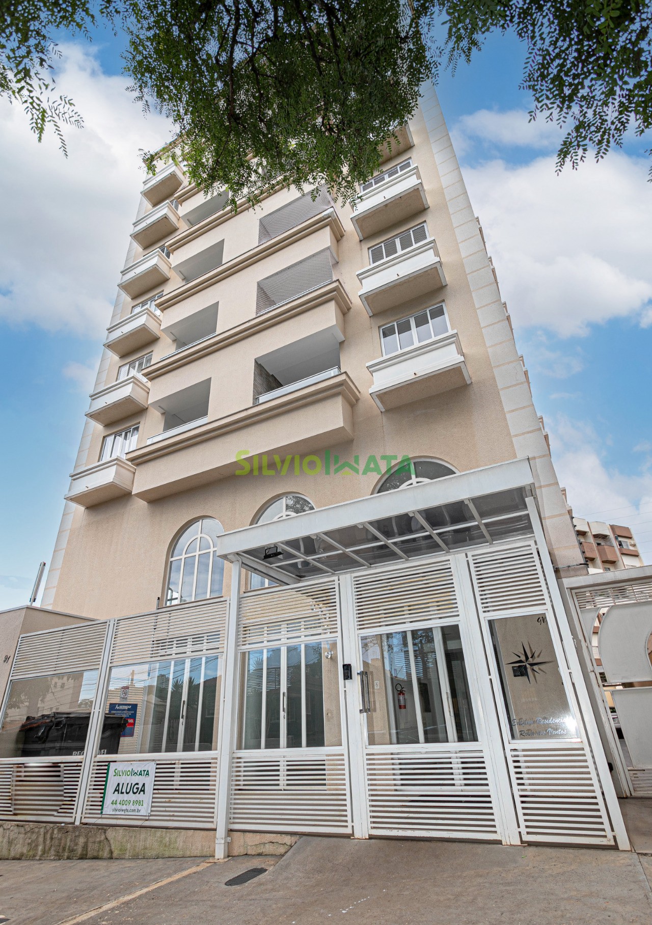 Apartamento para alugar em Zona 07, Maringá — Portal Chave Fácil
