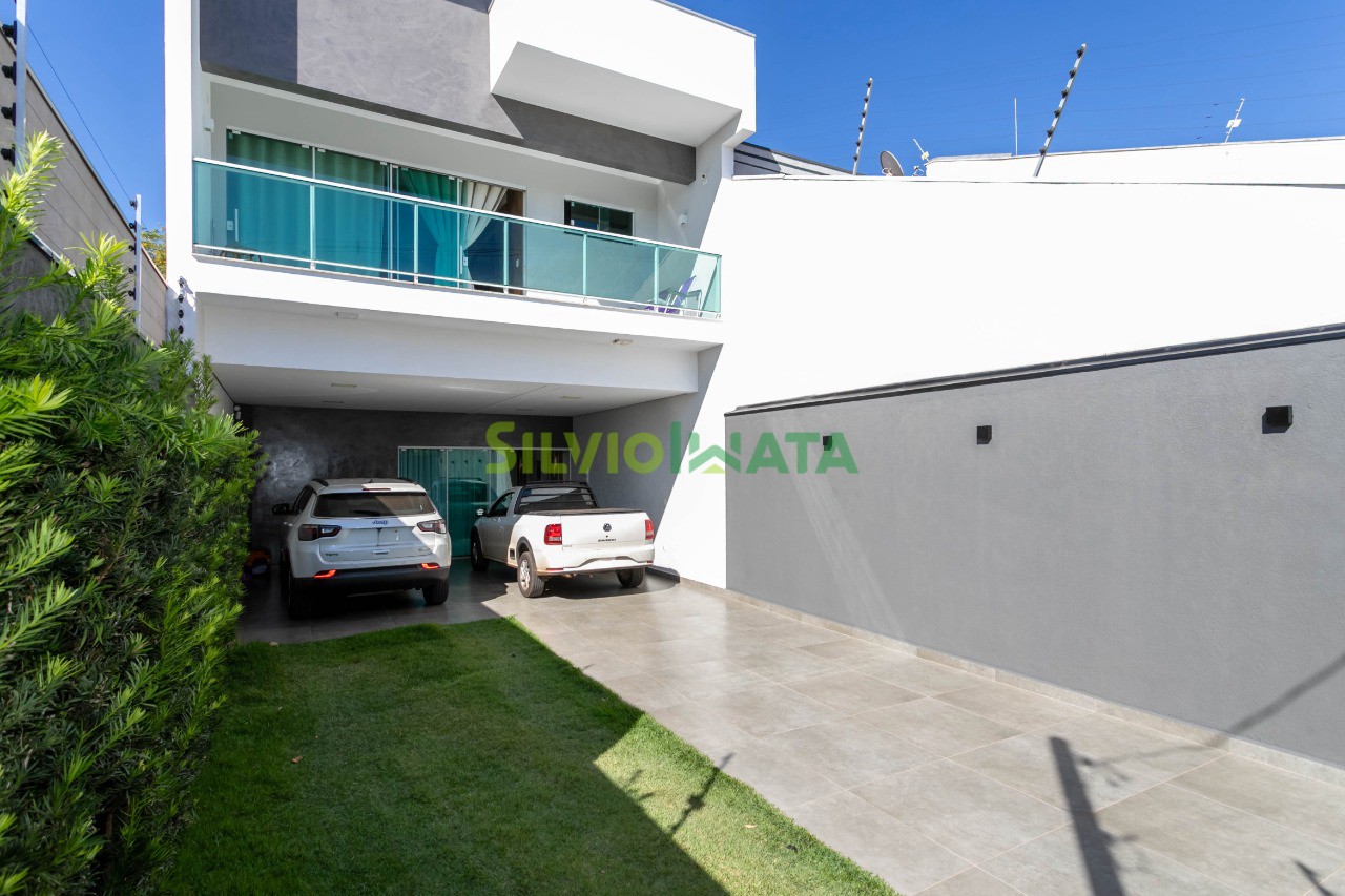 Casa à venda em Parque Industrial, Maringá — Portal Chave Fácil
