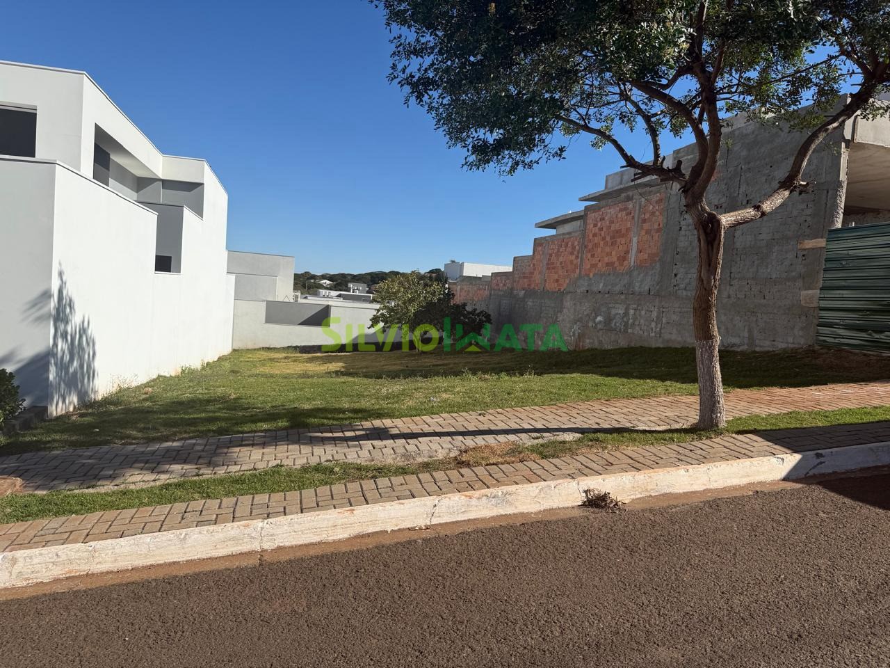Terreno/Área à venda em Parque Industrial, Maringá — Portal Chave Fácil