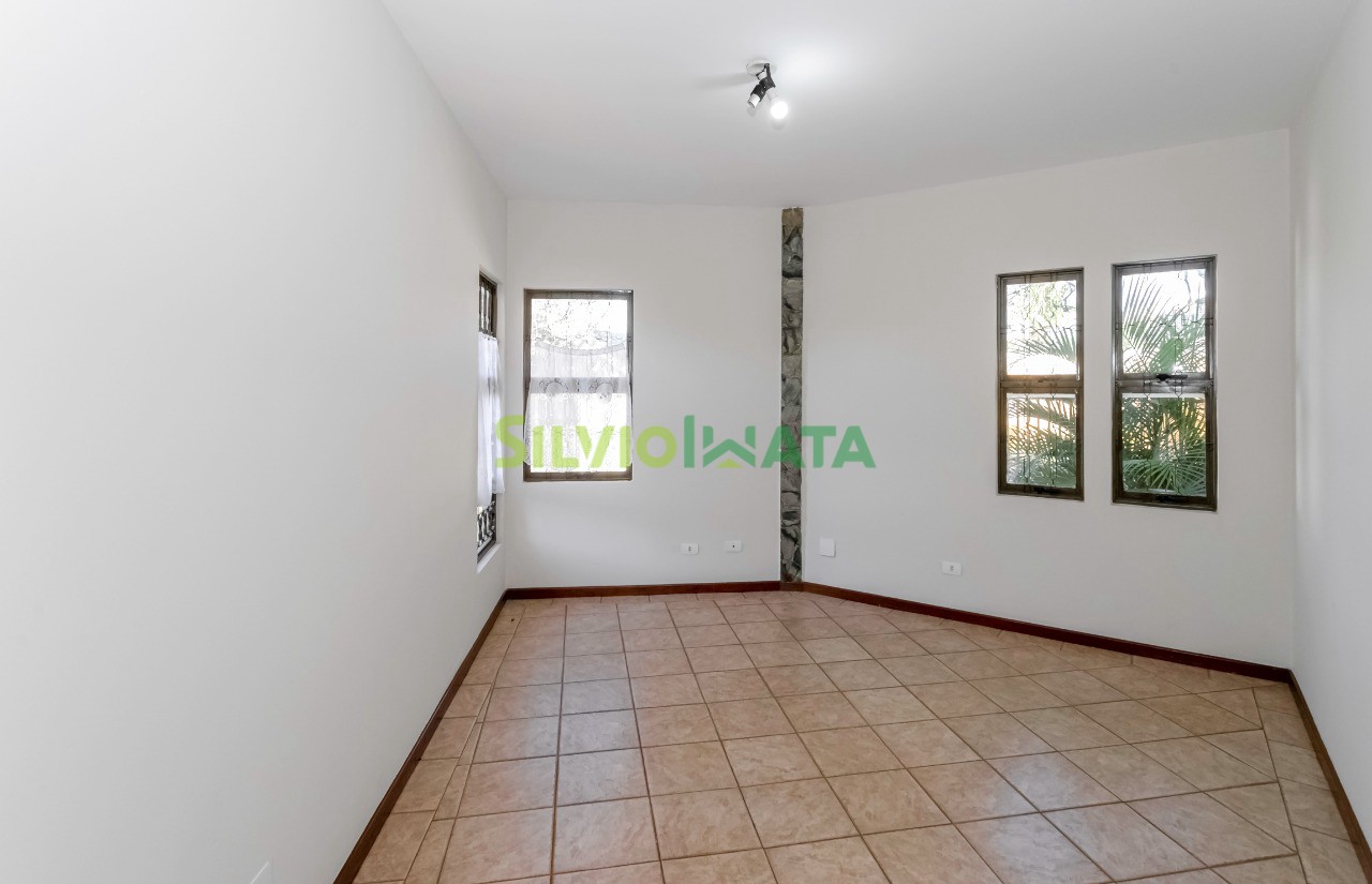Casa à venda em Jardim Iguaçu, Maringá — Portal Chave Fácil