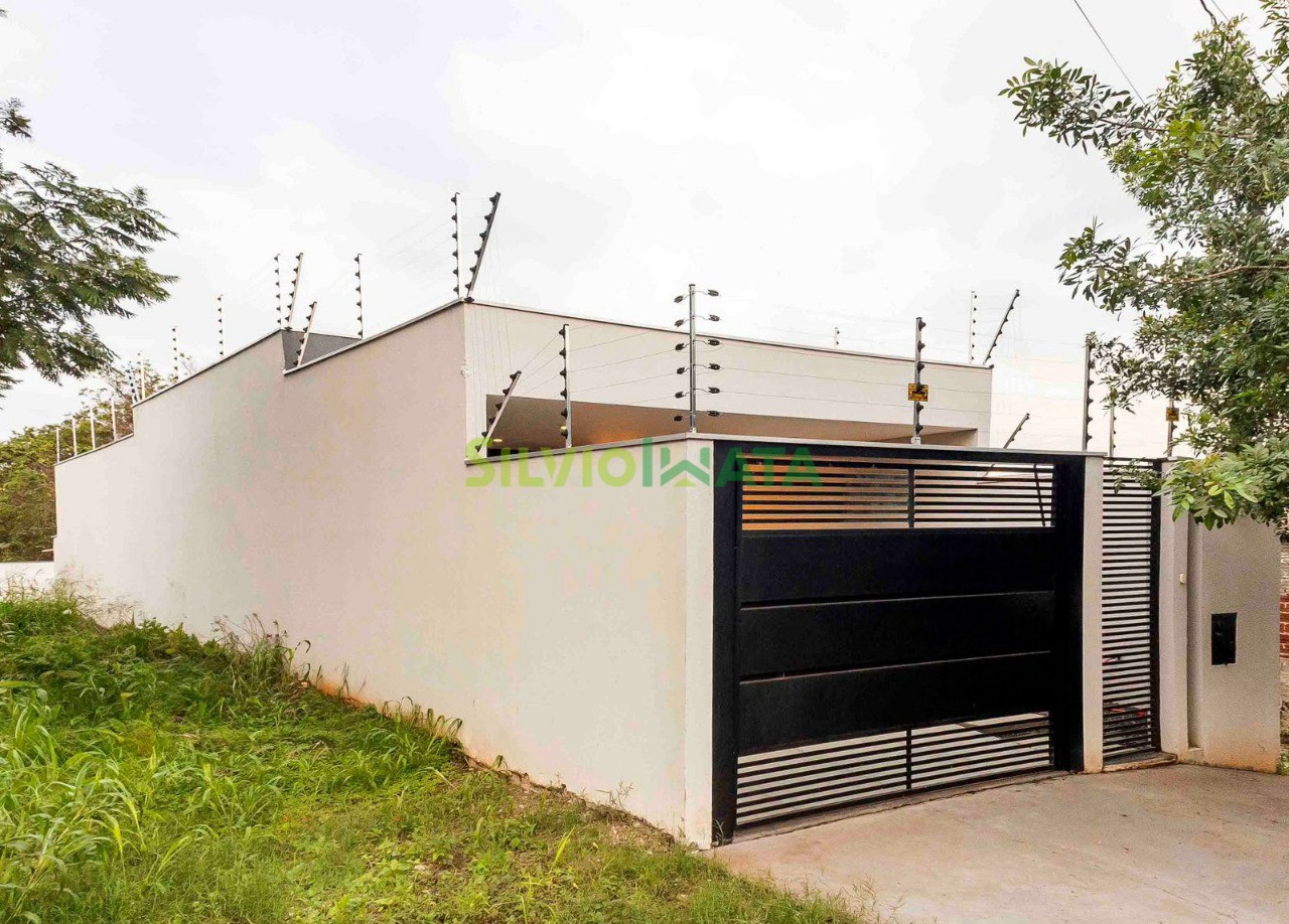 Casa à venda em Jardim São Clemente, Maringá — Portal Chave Fácil