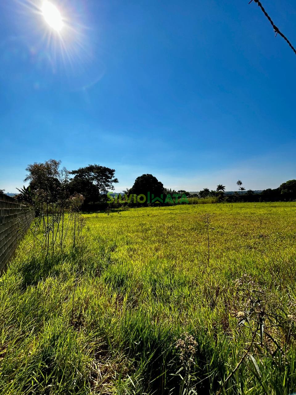 Terreno/Área à venda em Conjunto Vale Azul, Sarandi — Portal Chave Fácil