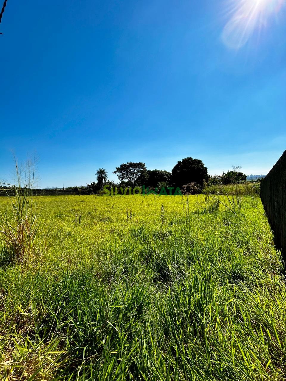 Terreno/Área à venda em Conjunto Vale Azul, Sarandi — Portal Chave Fácil
