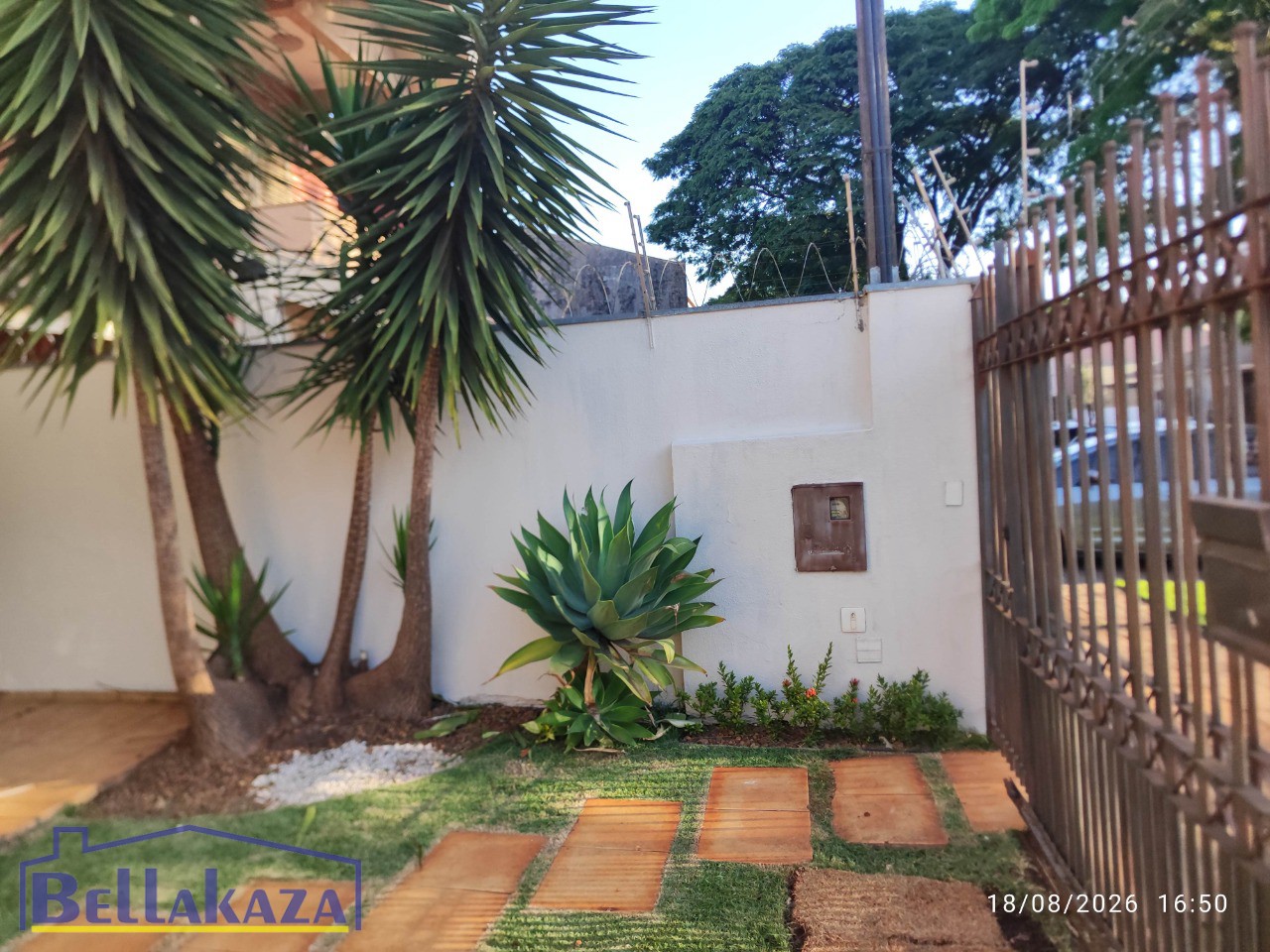 Casa comercial para alugar em Zona 08, Maringá — Portal Chave Fácil