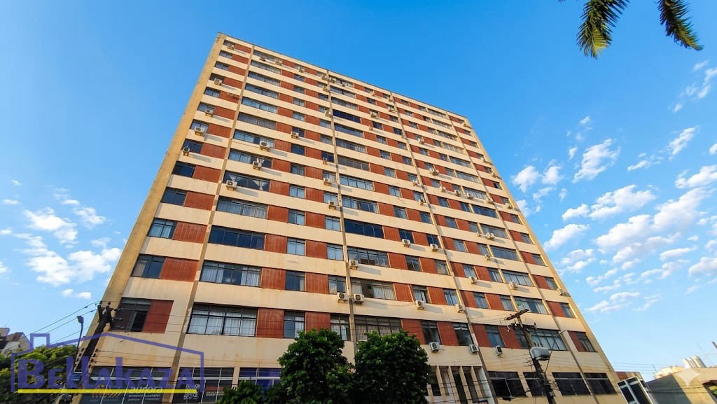 Casa à venda em Zona 01 Centro, Maringá — Portal Chave Fácil